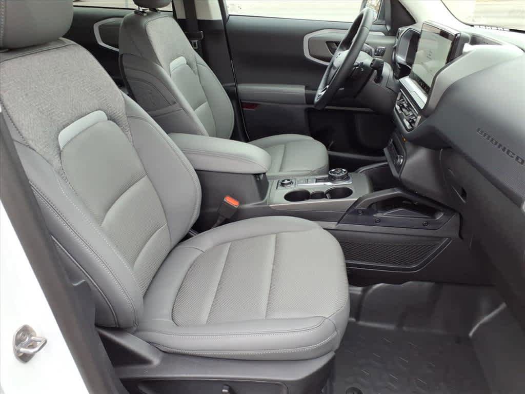 Used 2025 Ford Bronco Sport Badlands w/ Badlands Tech Package image 4