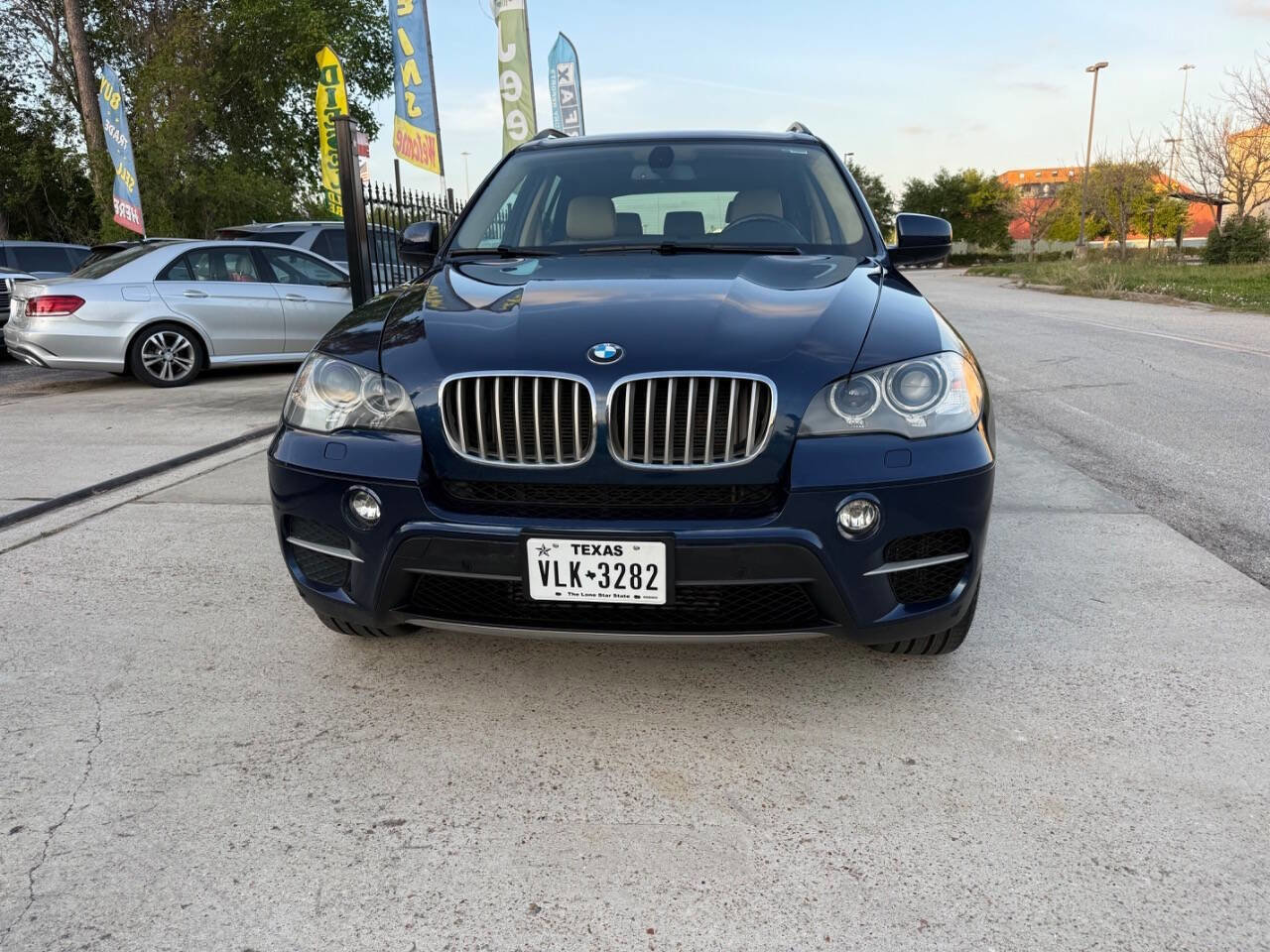 Used 2013 BMW X5 xDrive35d image 3