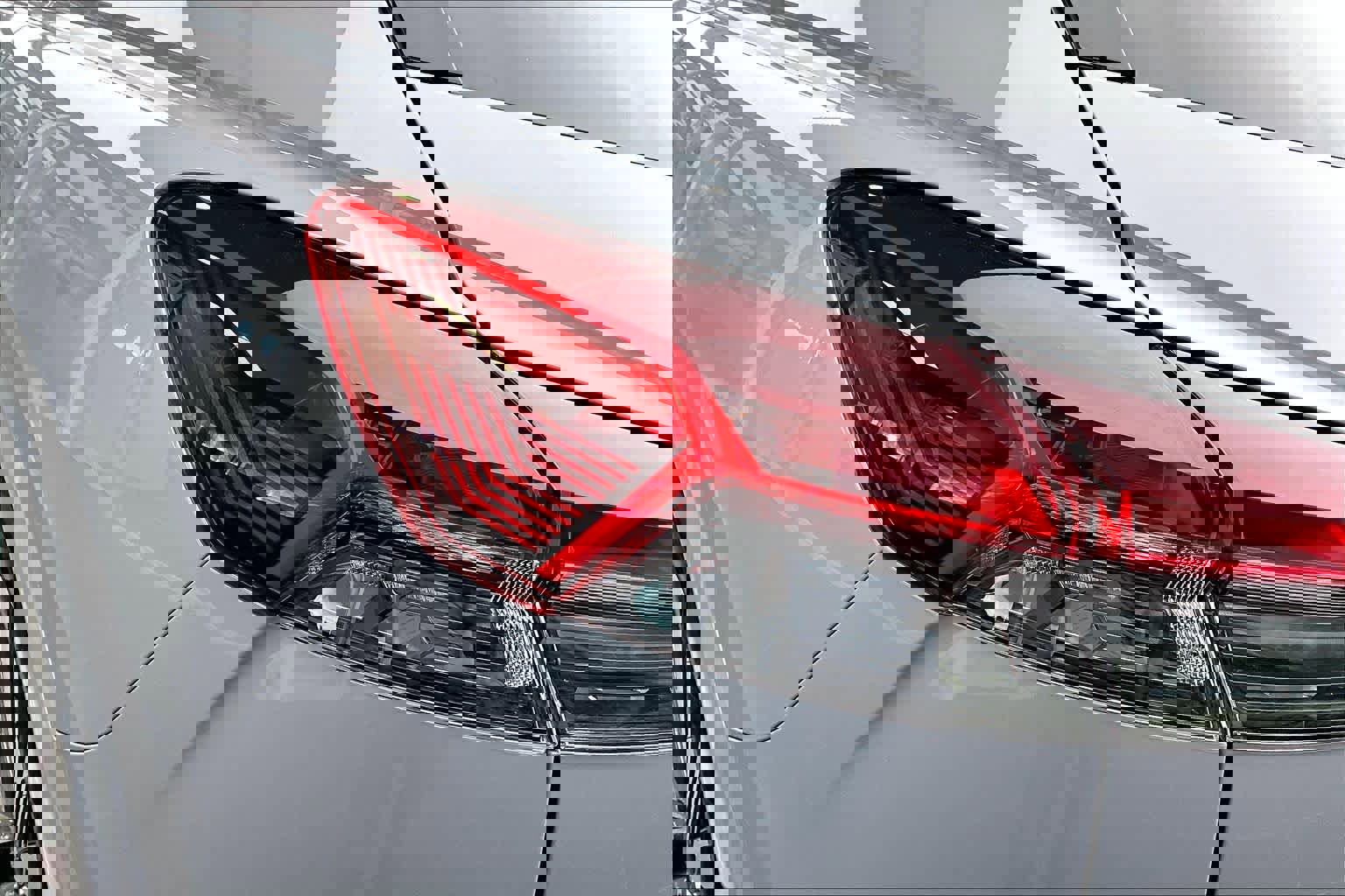 Certified 2025 Audi Q4 e-tron Premium w/ Convenience Package image 27