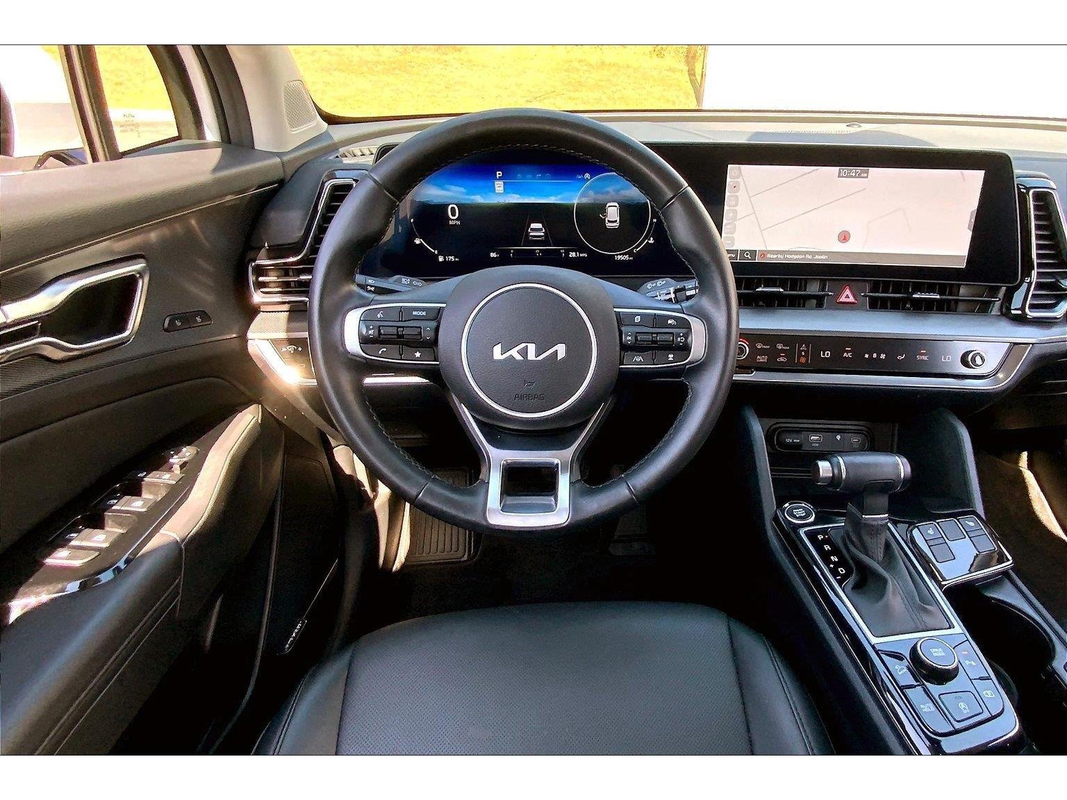 Used 2025 Kia Sportage SX FWD image 5