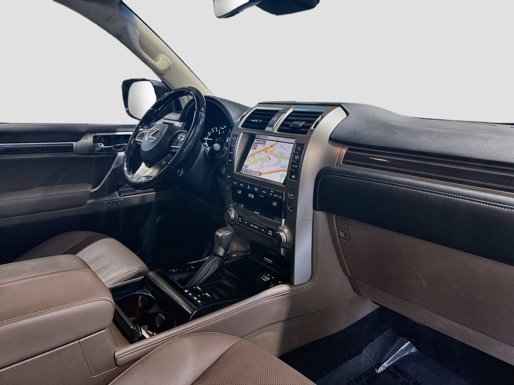 Used 2021 Lexus GX 460 Premium w/ Premium Package AWD/4WD image 30
