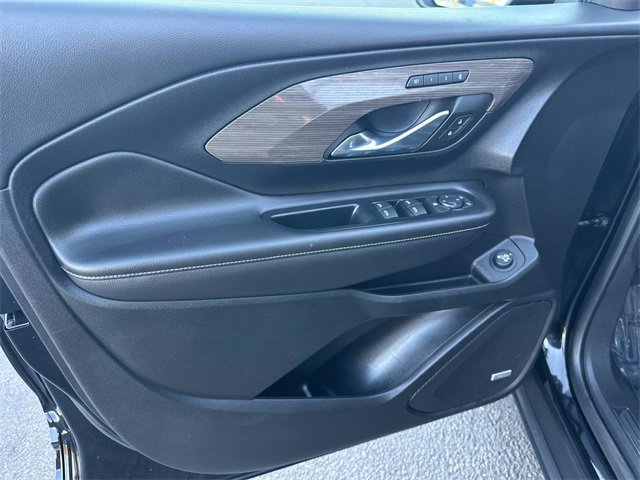 Used 2023 GMC Terrain Denali w/ Black Diamond Edition image 23