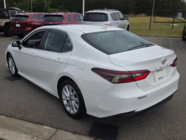 Used 2023 Toyota Camry LE FWD image 10