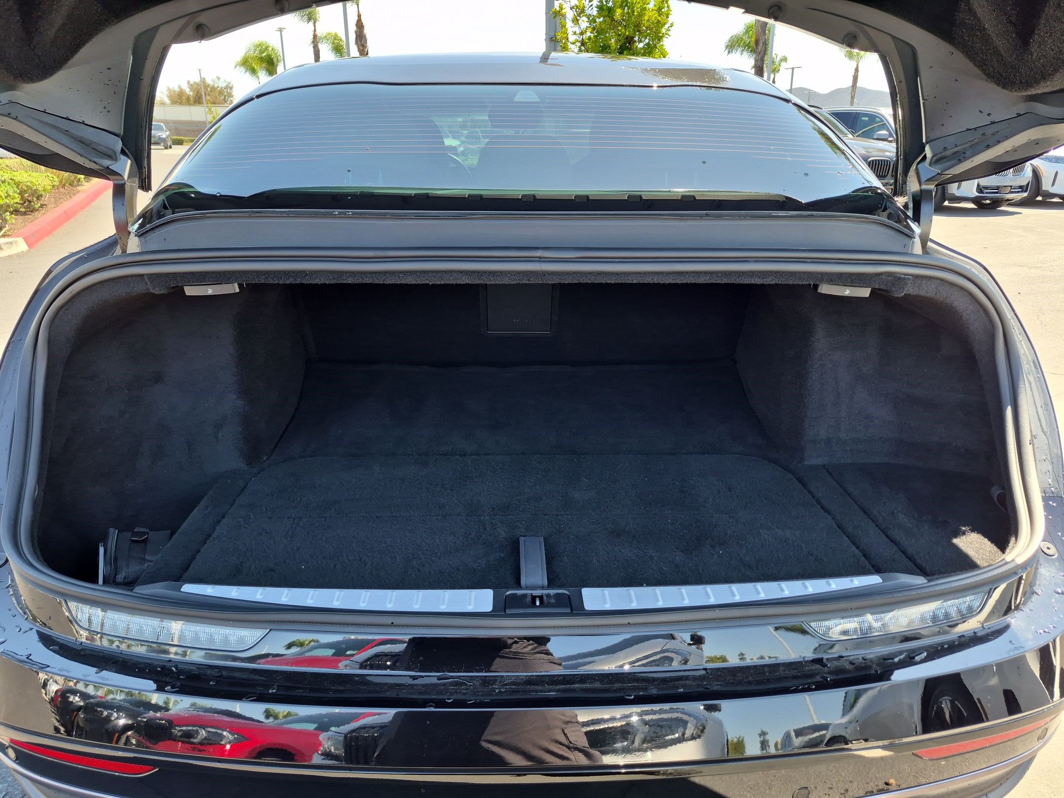 Used 2023 Lucid Air Touring AWD/4WD image 32