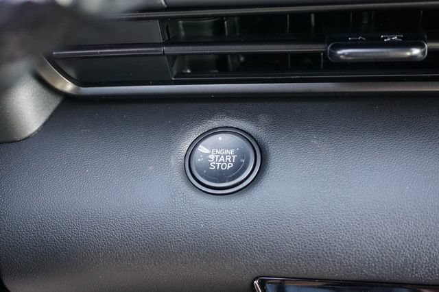 Certified 2026 Hyundai Elantra Sport FWD image 21
