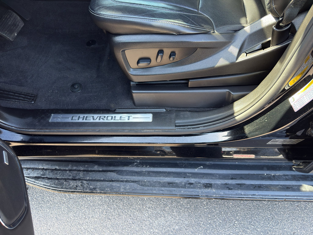 Used 2019 Chevrolet Suburban Premier image 15