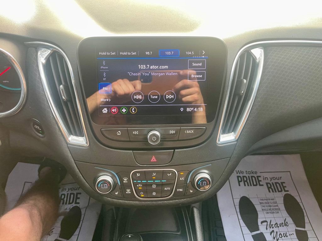 Used 2019 Chevrolet Malibu LT image 14