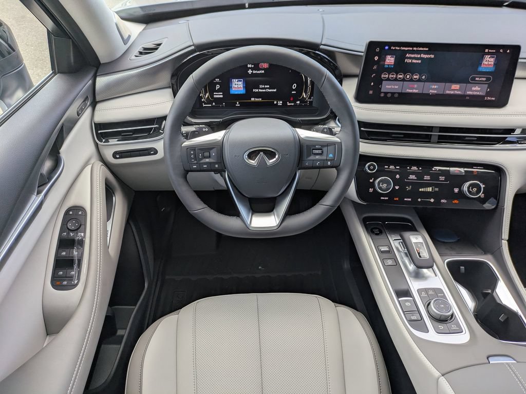 New 2027 INFINITI QX60 Luxe w/ Family Package FWD image 18