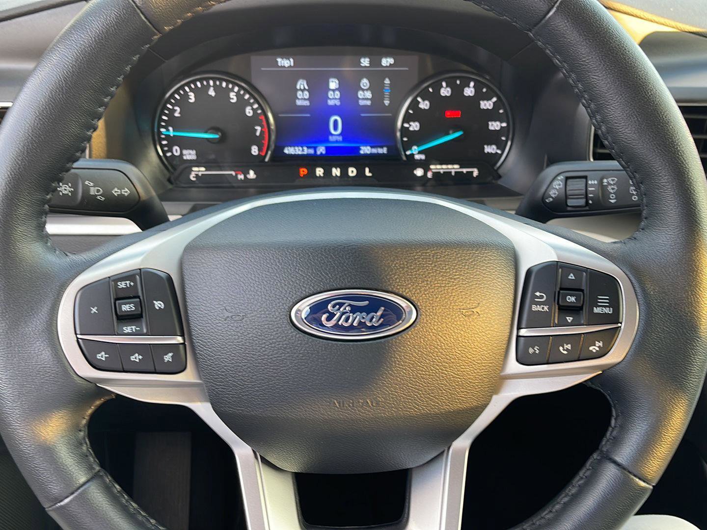 Used 2024 Ford Explorer XLT w/ Equipment Group 202A image 18