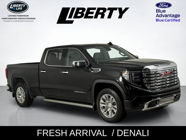 Used 2023 GMC Sierra 1500 Denali w/ Technology Package AWD/4WD image 1