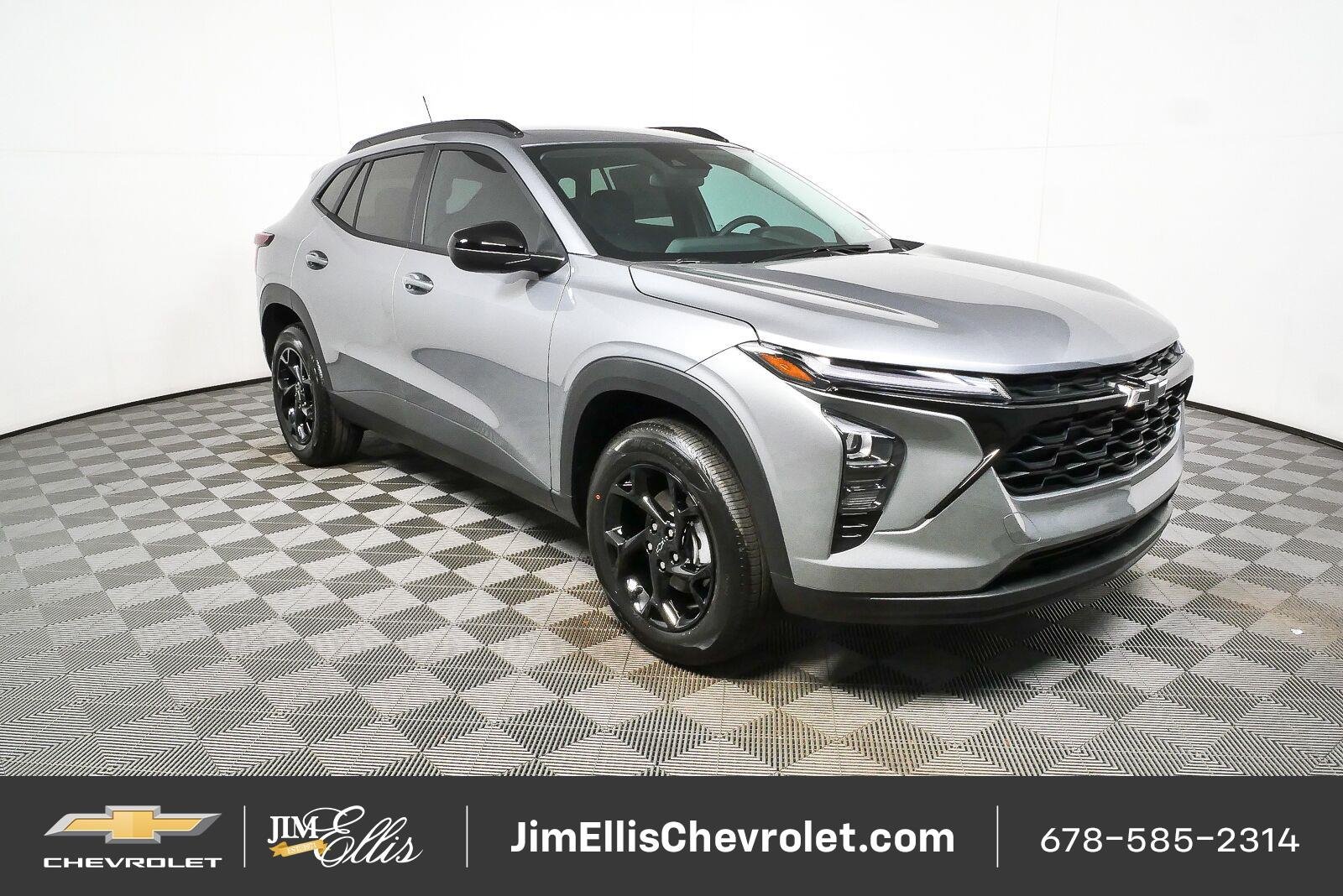 New 2026 Chevrolet Trax LT w/ Driver Confidence Package