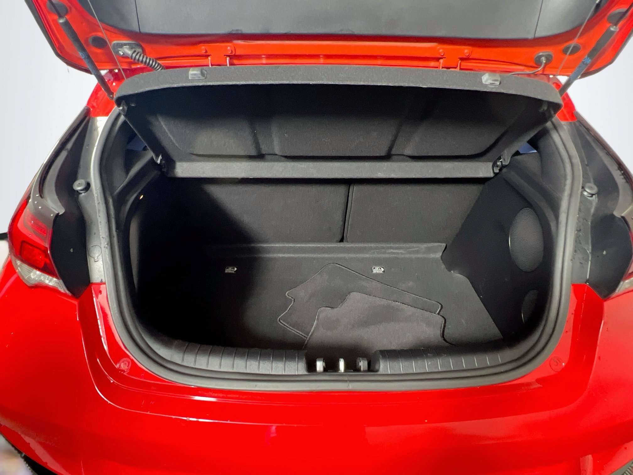Used 2022 Hyundai Veloster N FWD image 33