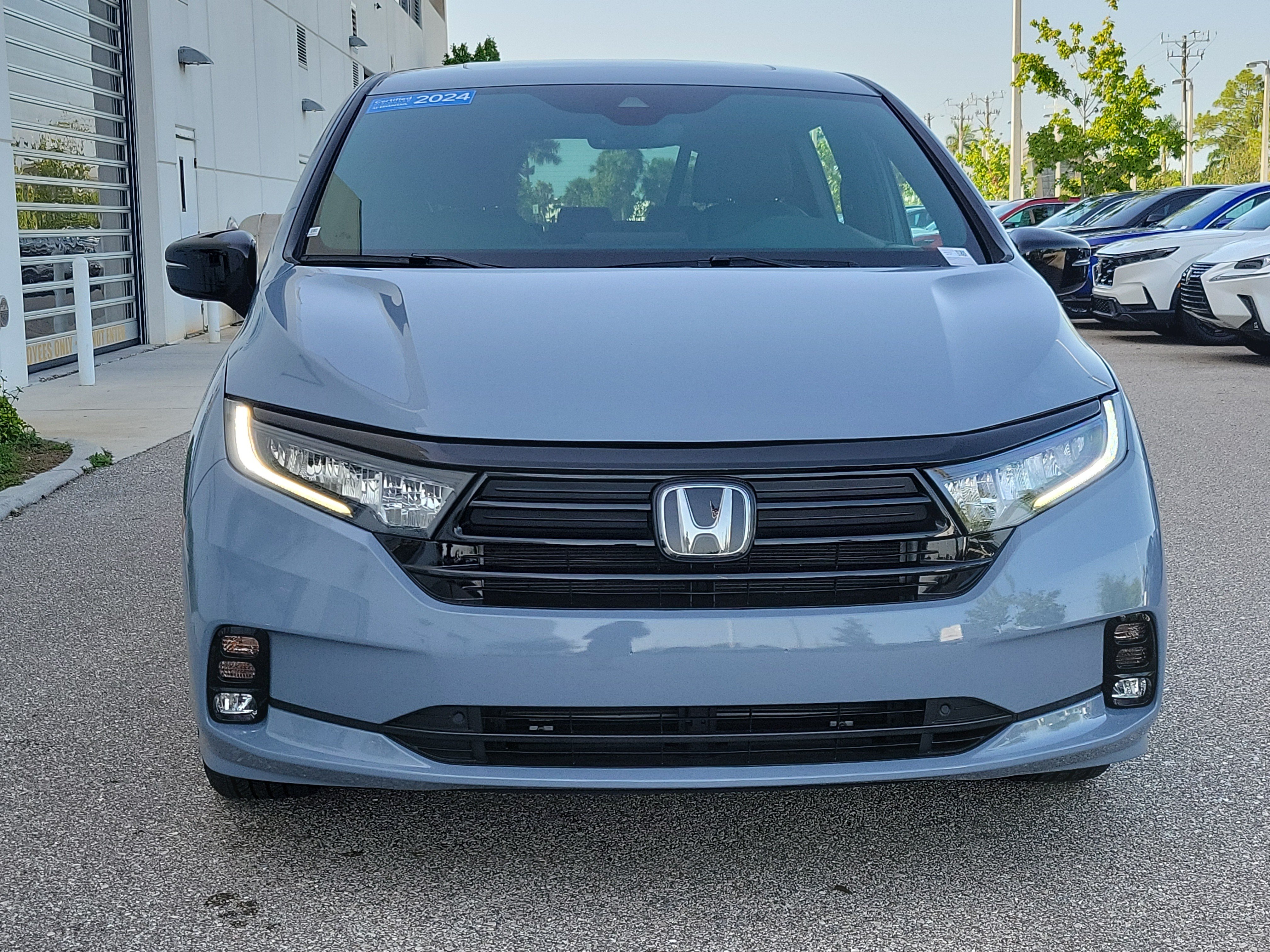 Certified 2024 Honda Odyssey Sport image 2