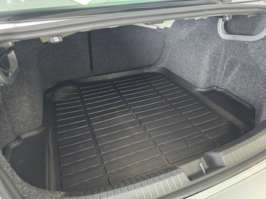 Used 2024 Volkswagen Jetta S image 17