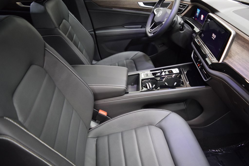 New 2026 Volkswagen Atlas SEL image 7