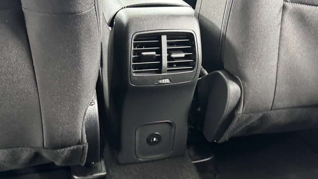 Used 2024 Ford Escape Active AWD/4WD image 36