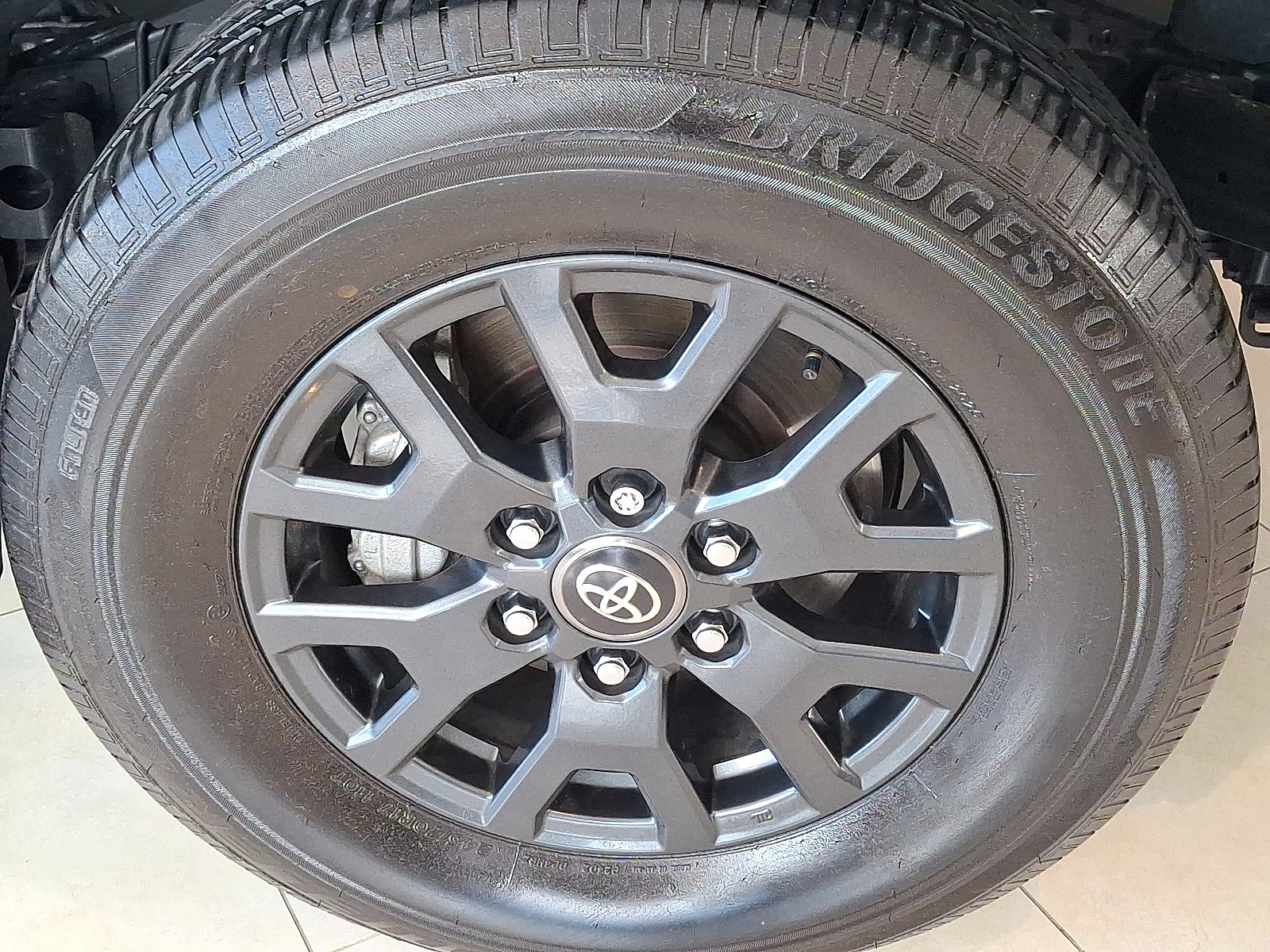Certified 2025 Toyota 4Runner SR5 AWD/4WD image 7