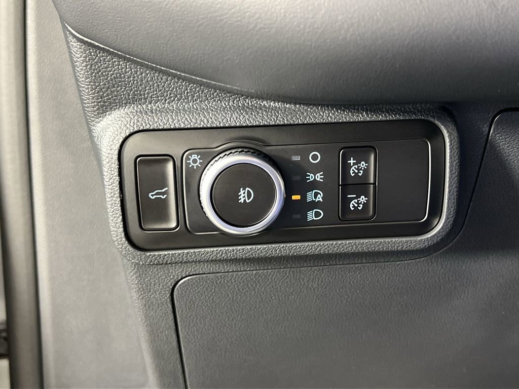 Used 2026 Ford Explorer ST-Line w/ ST-Line Street Pack image 19