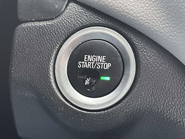 Used 2020 Chevrolet Equinox LS image 24