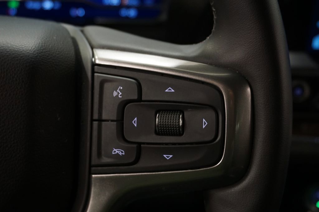 Used 2023 Chevrolet Silverado 1500 LT image 19
