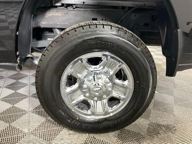 Used 2024 RAM 2500 Tradesman w/ Chrome Appearance Group image 38