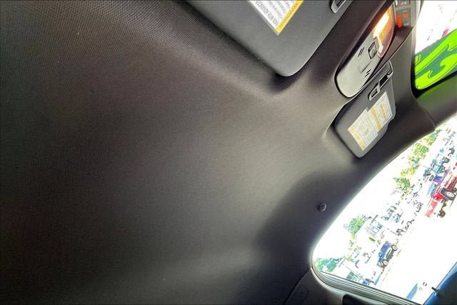 Used 2025 Buick Envista Avenir FWD image 16