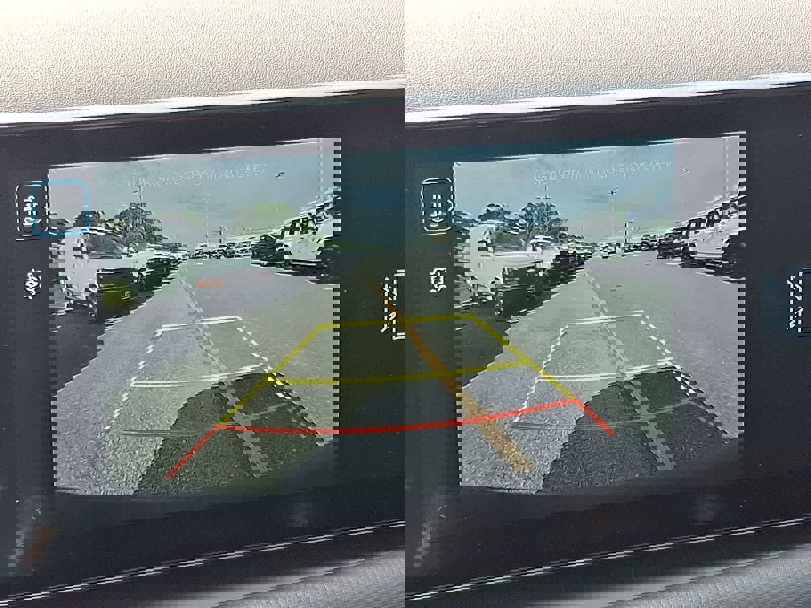 Used 2025 Hyundai Santa Cruz SEL image 20