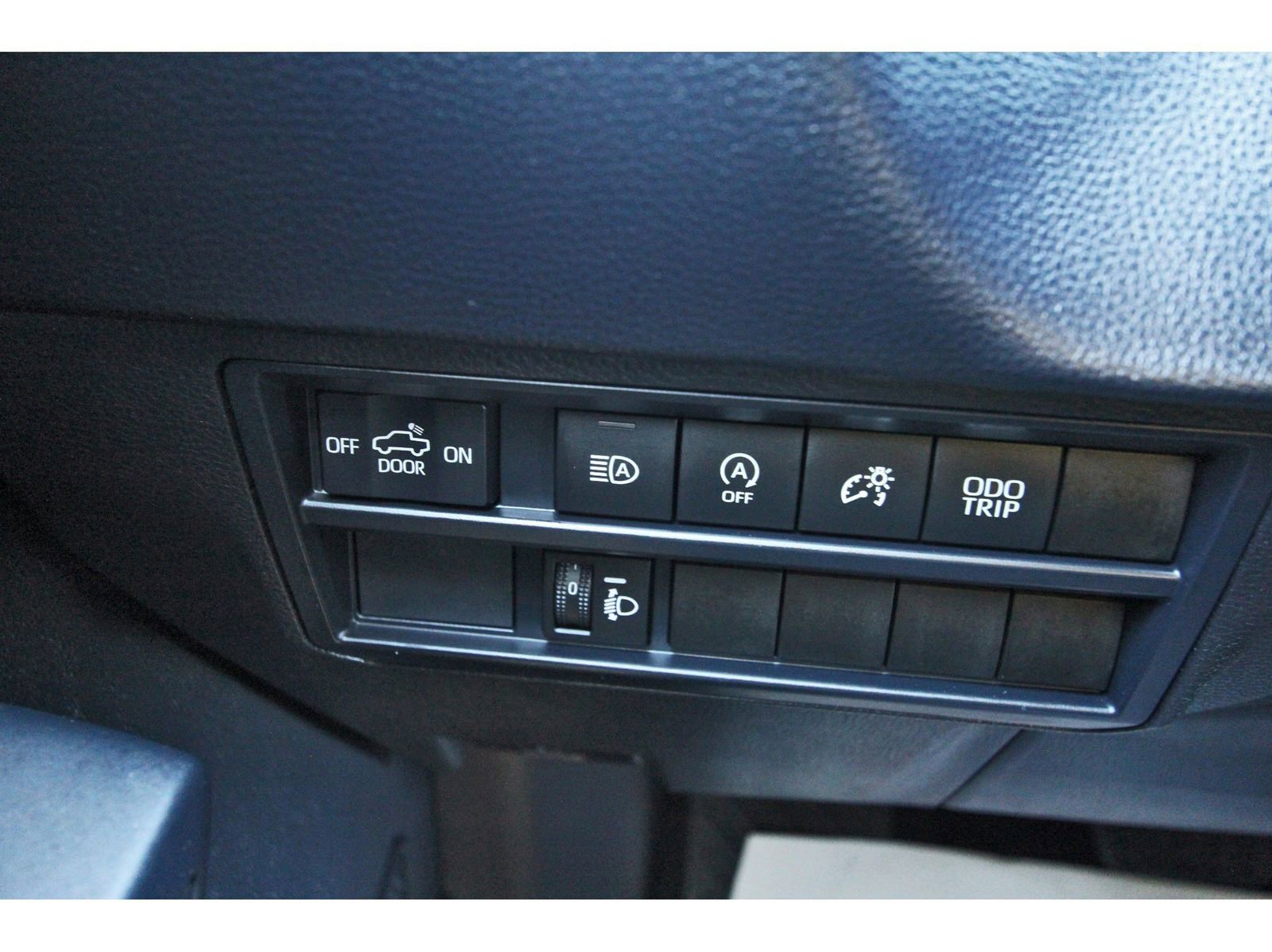 Used 2026 Toyota Tundra SR image 18