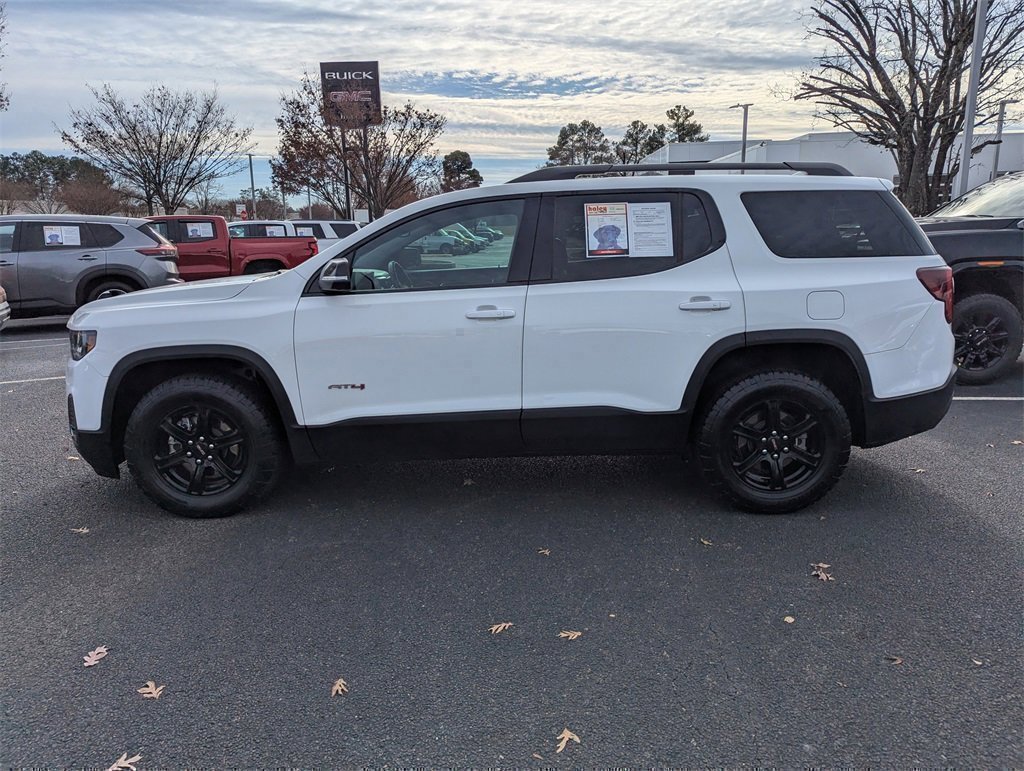 Used 2022 GMC Acadia AT4 w/ Technology Package image 5