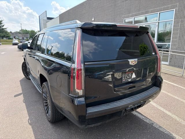 Used 2016 Cadillac Escalade ESV Luxury AWD/4WD image 7