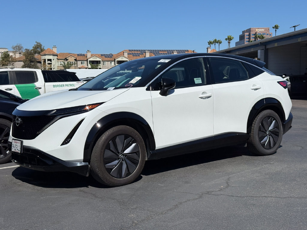 Used 2023 Nissan Ariya FWD image 23
