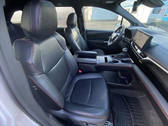 Certified 2025 Toyota Sienna XSE w/ XSE Plus Package image 25