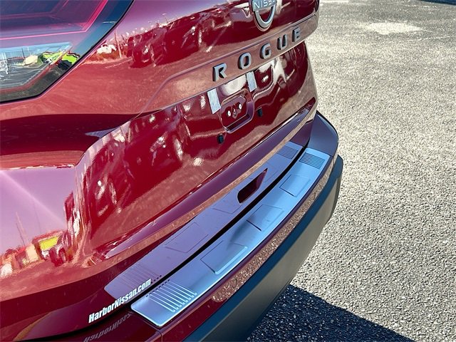 New 2026 Nissan Rogue SV image 15
