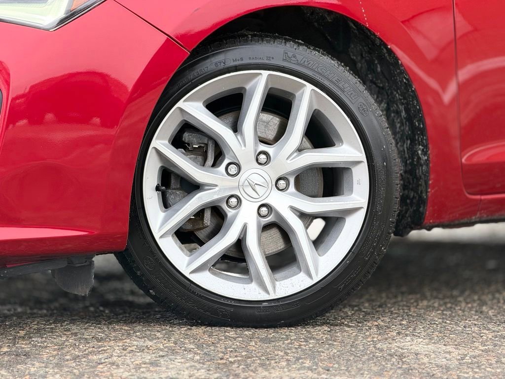 Used 2019 Acura ILX image 2