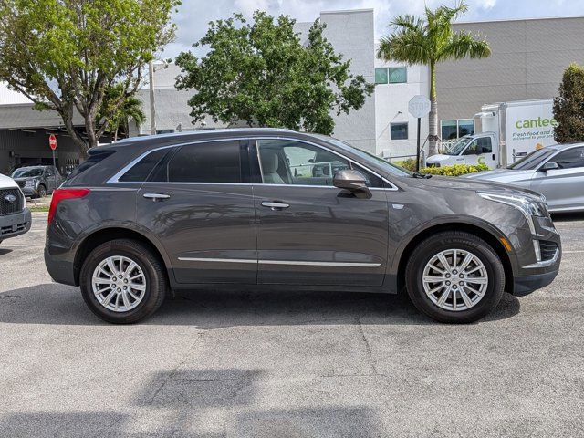 Used 2019 Cadillac XT5 FWD video 2