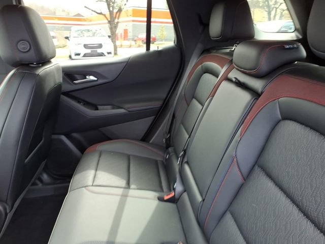 Used 2026 Chevrolet Equinox RS image 27