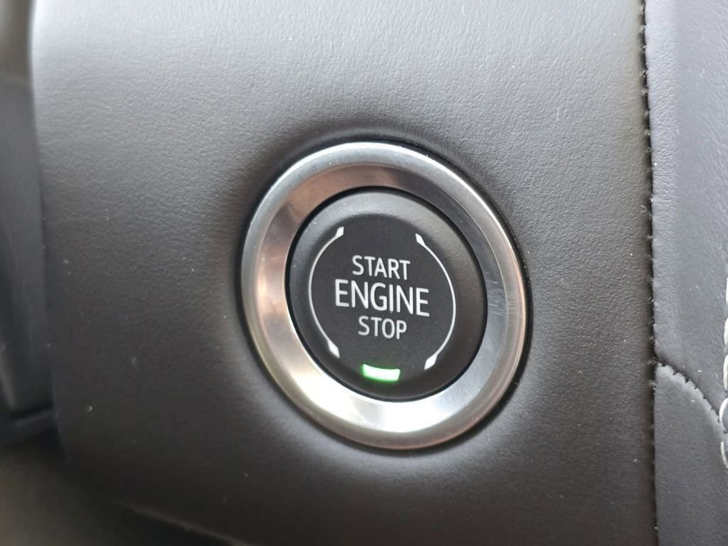 Used 2024 GMC Yukon Denali Ultimate AWD/4WD image 52