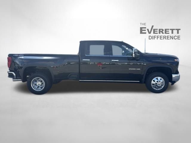 New 2026 Chevrolet Silverado 3500 LTZ w/ LTZ Plus Package image 15