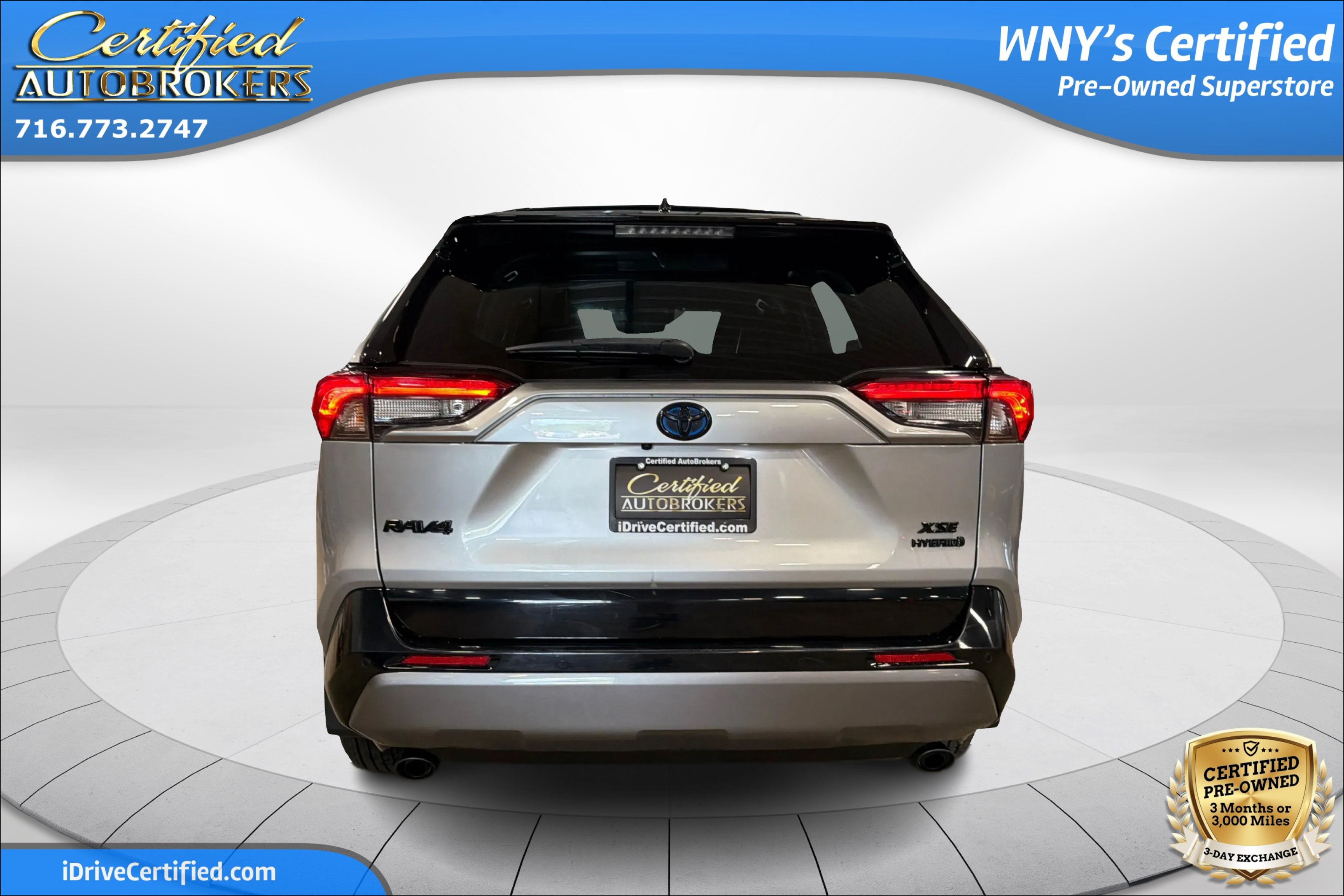 Used 2021 Toyota RAV4 XSE AWD/4WD image 7