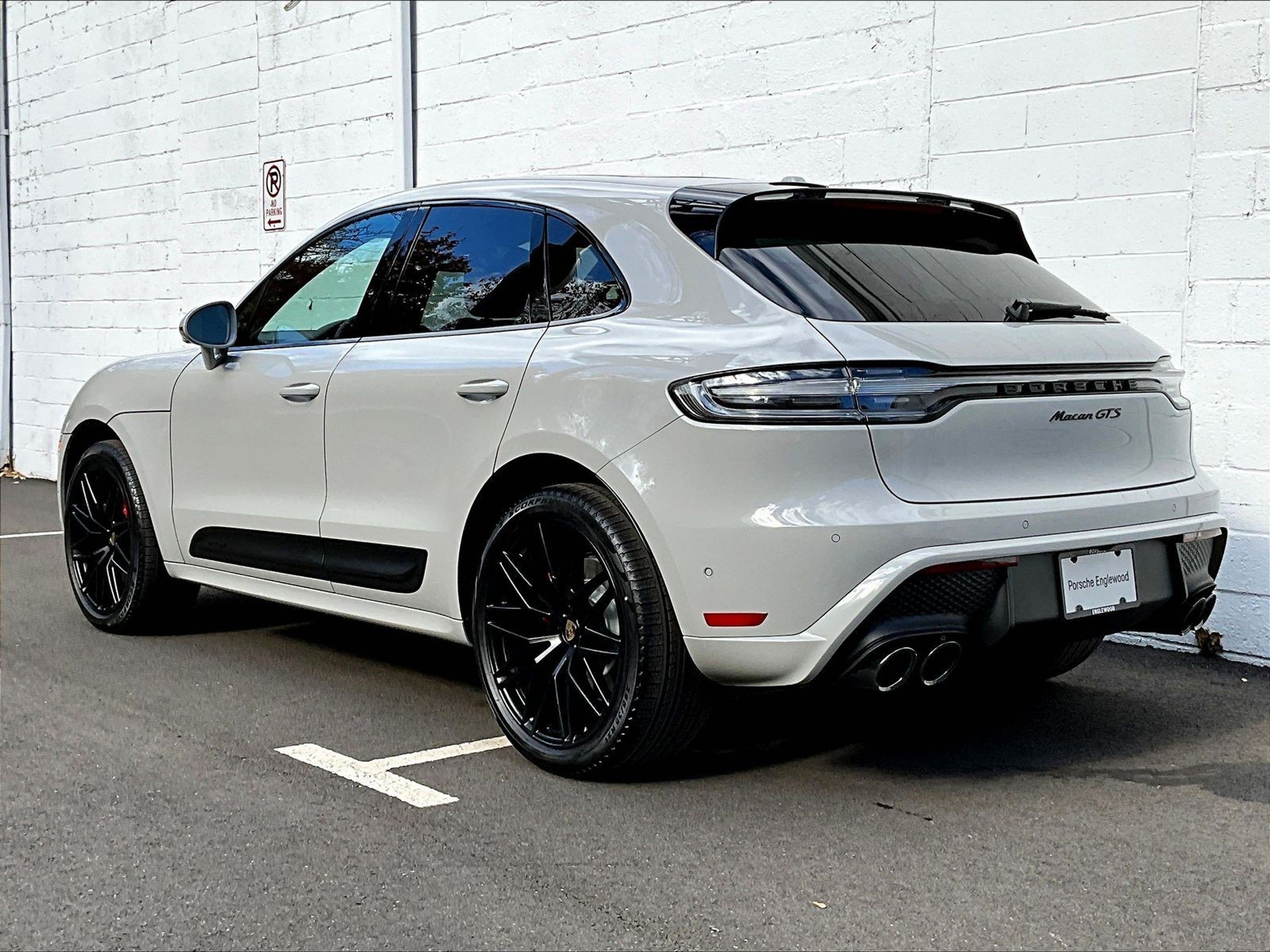 New 2026 Porsche Macan GTS AWD/4WD image 3