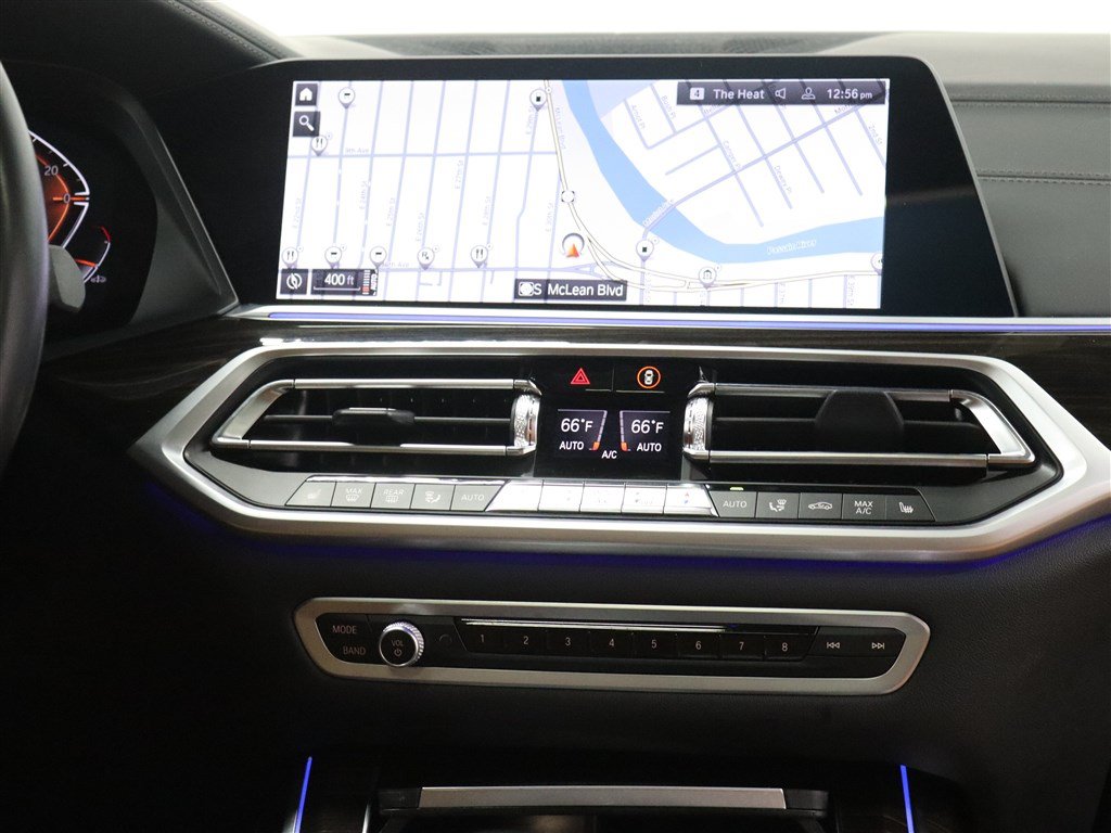 Used 2021 BMW X7 xDrive40i w/ Premium Package 2 AWD/4WD image 29