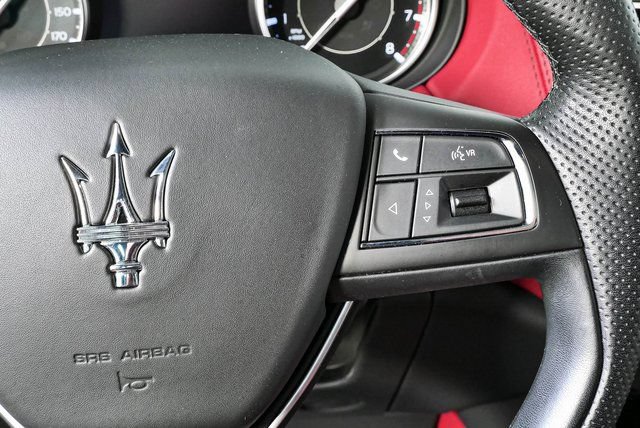 Certified 2022 Maserati Levante GT AWD/4WD image 13