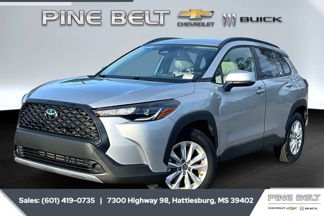 Used 2023 Toyota Corolla Cross LE image 10