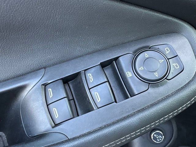 Used 2023 Buick Encore GX Select w/ Sport Touring Package AWD/4WD image 12
