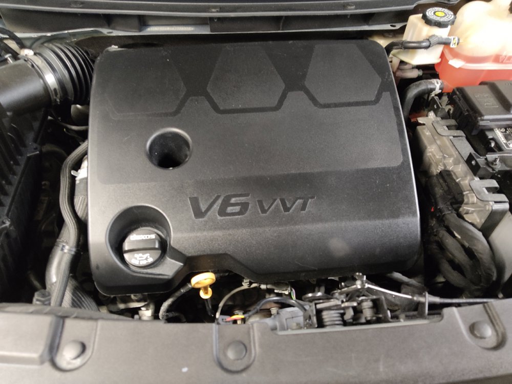 Used 2019 Chevrolet Traverse LT FWD image 30