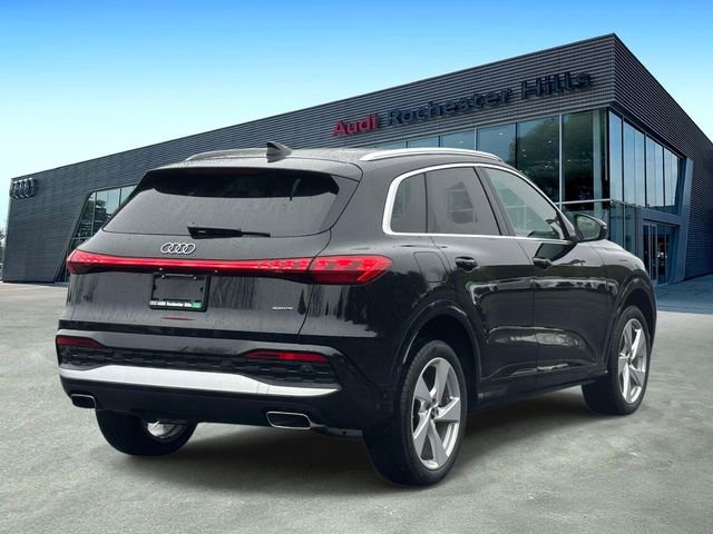 Certified 2025 Audi Q5 Premium w/ Premium Plus AWD/4WD image 5