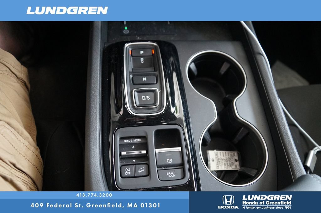 Used 2025 Honda Pilot EX-L image 26