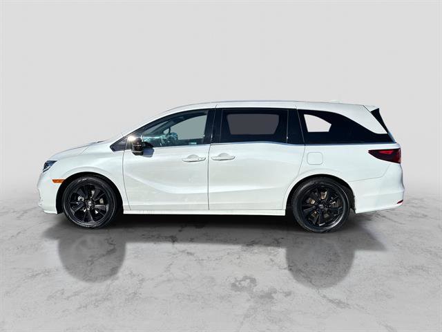 Used 2023 Honda Odyssey Sport image 4