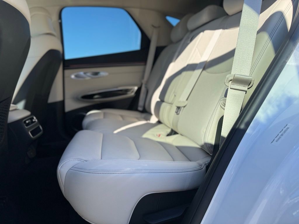 Used 2026 Genesis GV70 2.5T image 22