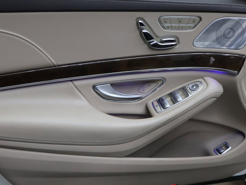 Used 2016 Mercedes-Benz S 550 4MATIC Sedan w/ Sport Package image 24